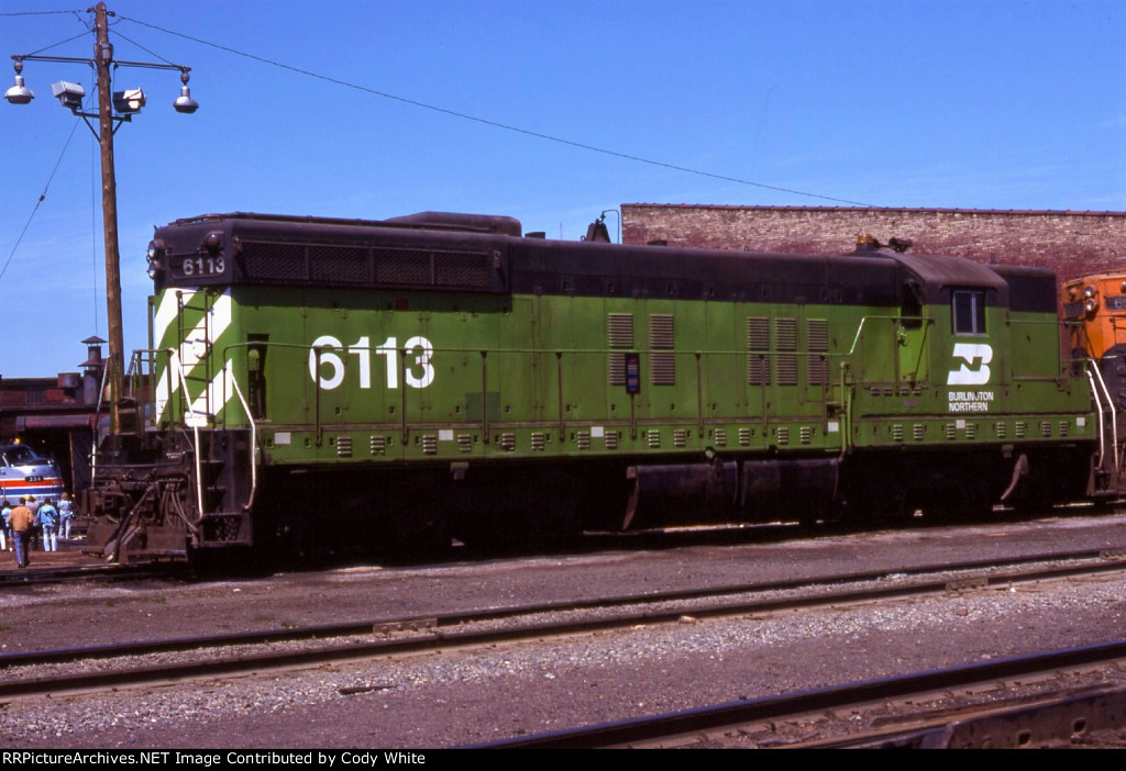 Burlington Northern SD9 6113